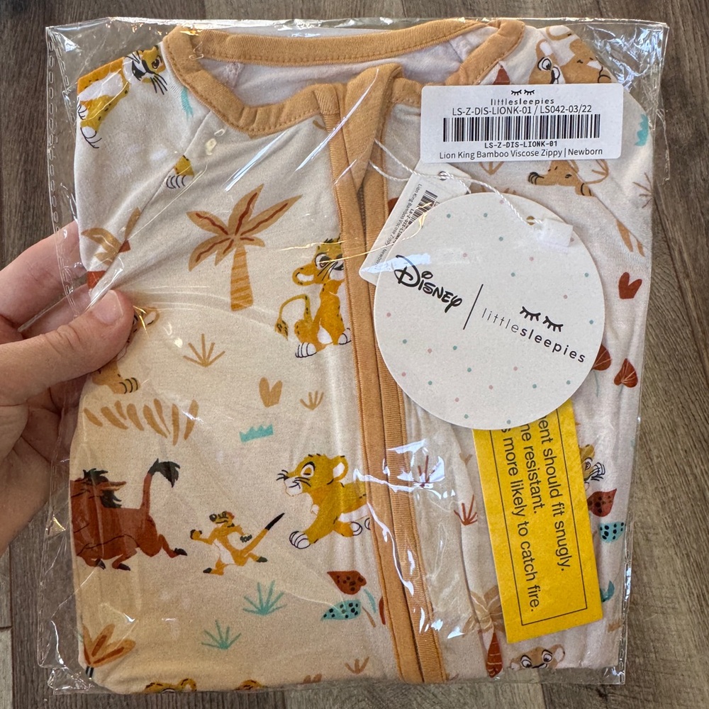 🦁👑 Disney Little Sleepies Original OG Lion King Retired Zippy Pajama NEW